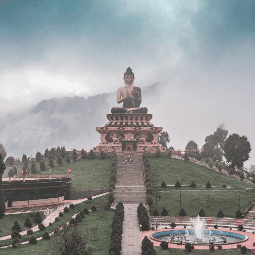 Sikkim Gangtok Darjeeling Tour Package with Holidays Crowd