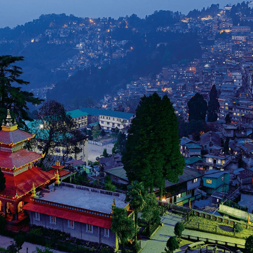 Sikkim Gangtok Darjeeling Tour Package with Holidays Crowd