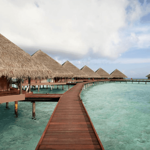 Adaaran Club Rannalhi Resort Maldives Tour Package with Holidays crowd