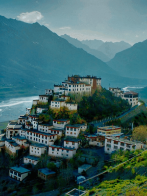 Himachal pradesh luxury honeymoon tour package (2)