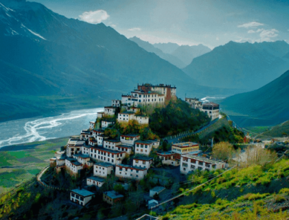 Spiti Valley Himachal tour packages by HolidaysCrowd